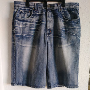 Brooklyn Xpress Distressed Jean Shorts Size 40